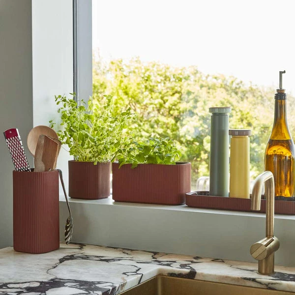 HAY Vase Facade Terracotta 4 HAY Vase Facade Terracotta