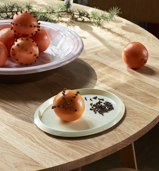 HAY Ellipse Tray Small Light Yellow 3 HAY Ellipse Tray Small Light Yellow