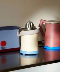 HAY Presse-Agrumes Sowden Jaune