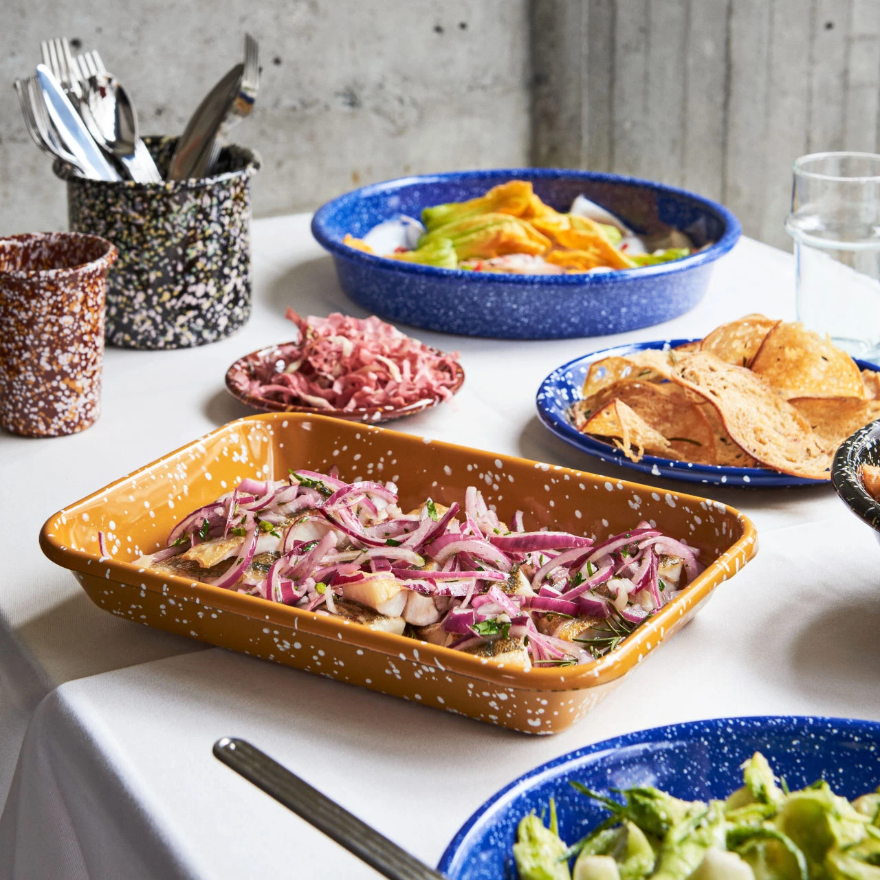 HAY Enamel Herb Pot - Sprinkle Black 10 HAY Enamel Herb Pot - Sprinkle Black