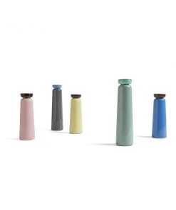 HAY Bouteille Thermos Sowden Menthe 0 5 L