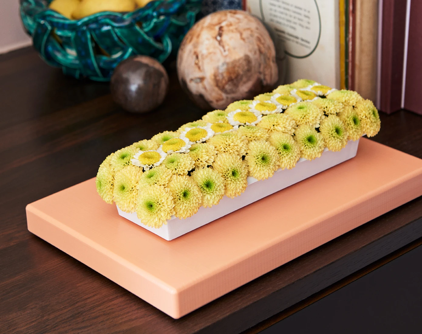 HAY Chopping Board Rectangular Medium Peach 4 HAY Chopping Board Rectangular Medium Peach