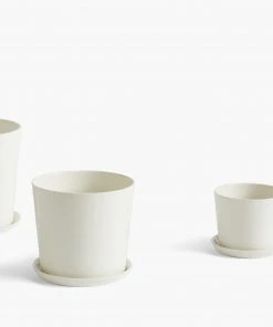 HAY Botanical Family Saucer M - Off White