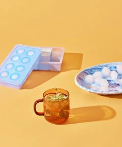 HAY Ice Cube Tray Round Blue 5 HAY Ice Cube Tray Round Blue
