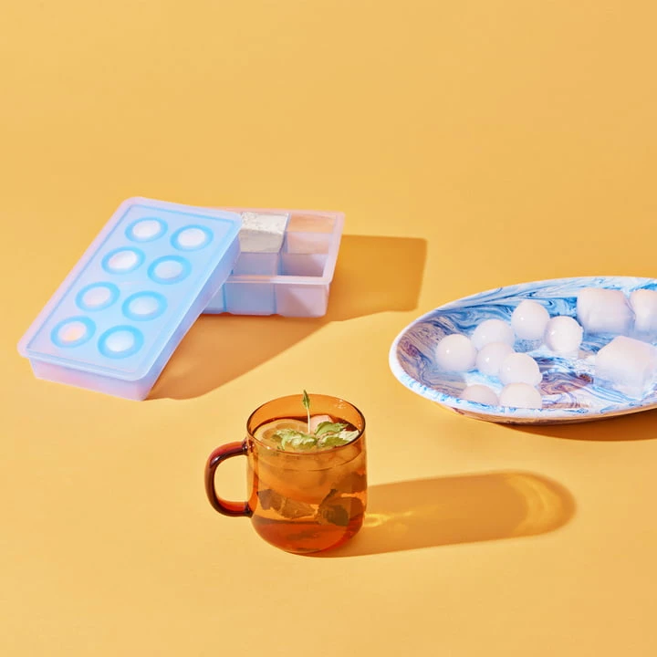 HAY Ice Cube Tray Round Blue 4 HAY Ice Cube Tray Round Blue