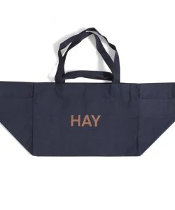 HAY Toffee Weekend Bag