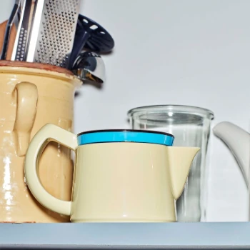 HAY Small Coffee Pot - Light Yellow 4 HAY Small Coffee Pot - Light Yellow