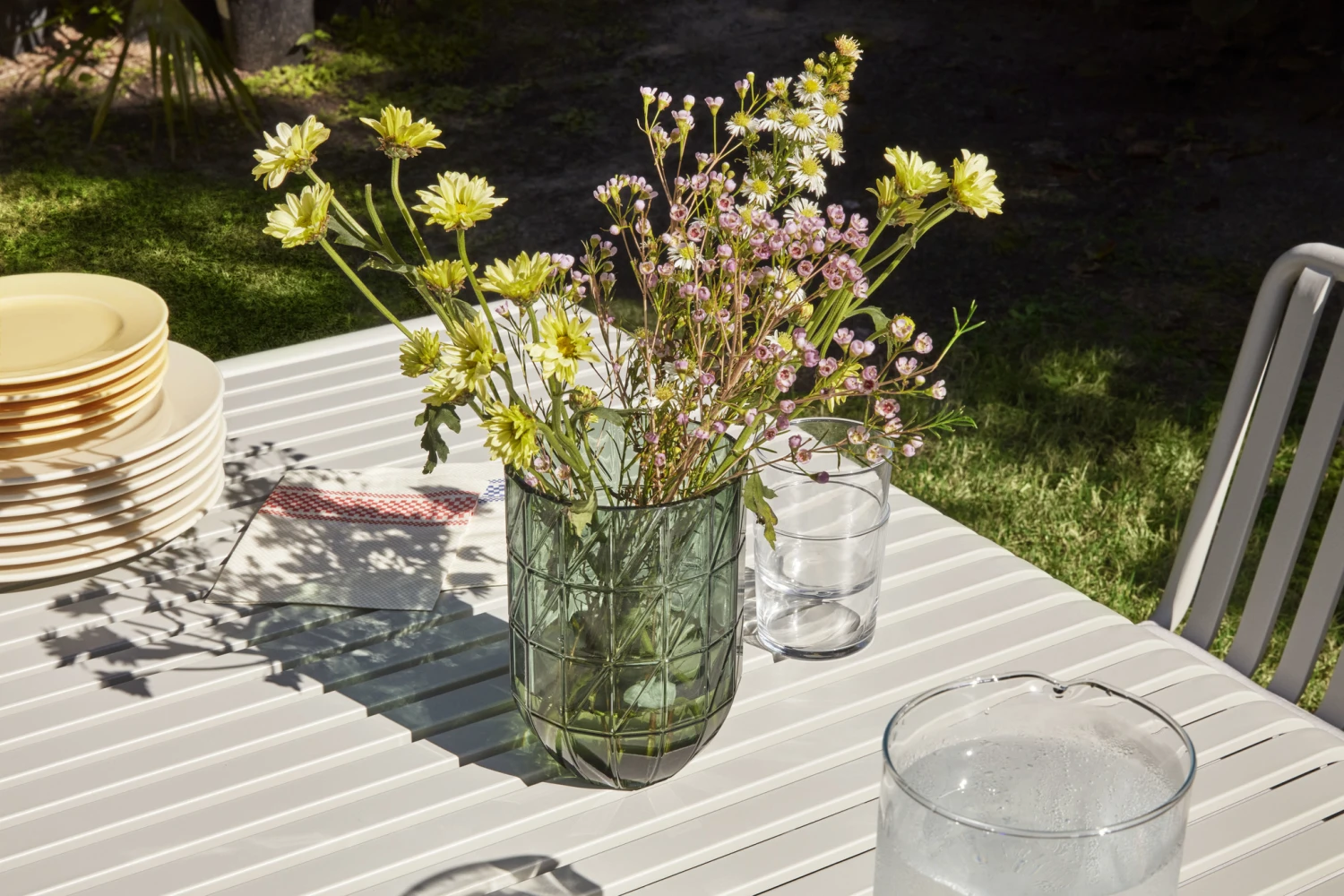 HAY Colour Vase M Transarent 5 HAY Colour Vase M Transarent