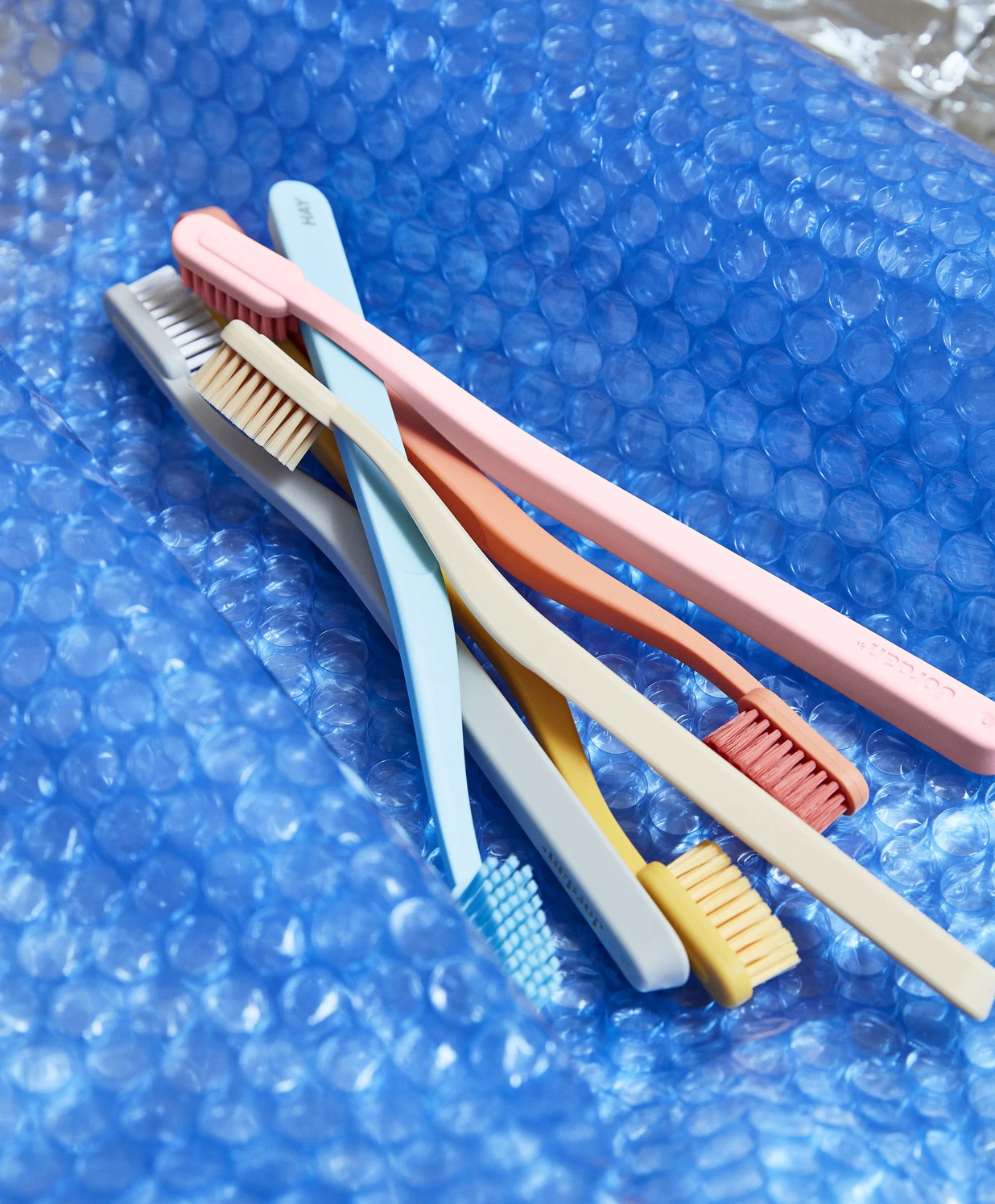 HAY Tann / Soft Pale Apricot Toothbrush 5 HAY Tann / Soft Pale Apricot Toothbrush