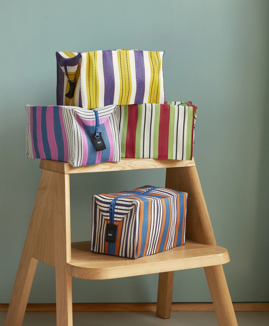 HAY Candy Wash Bag / Green 4 HAY Candy Wash Bag / Green