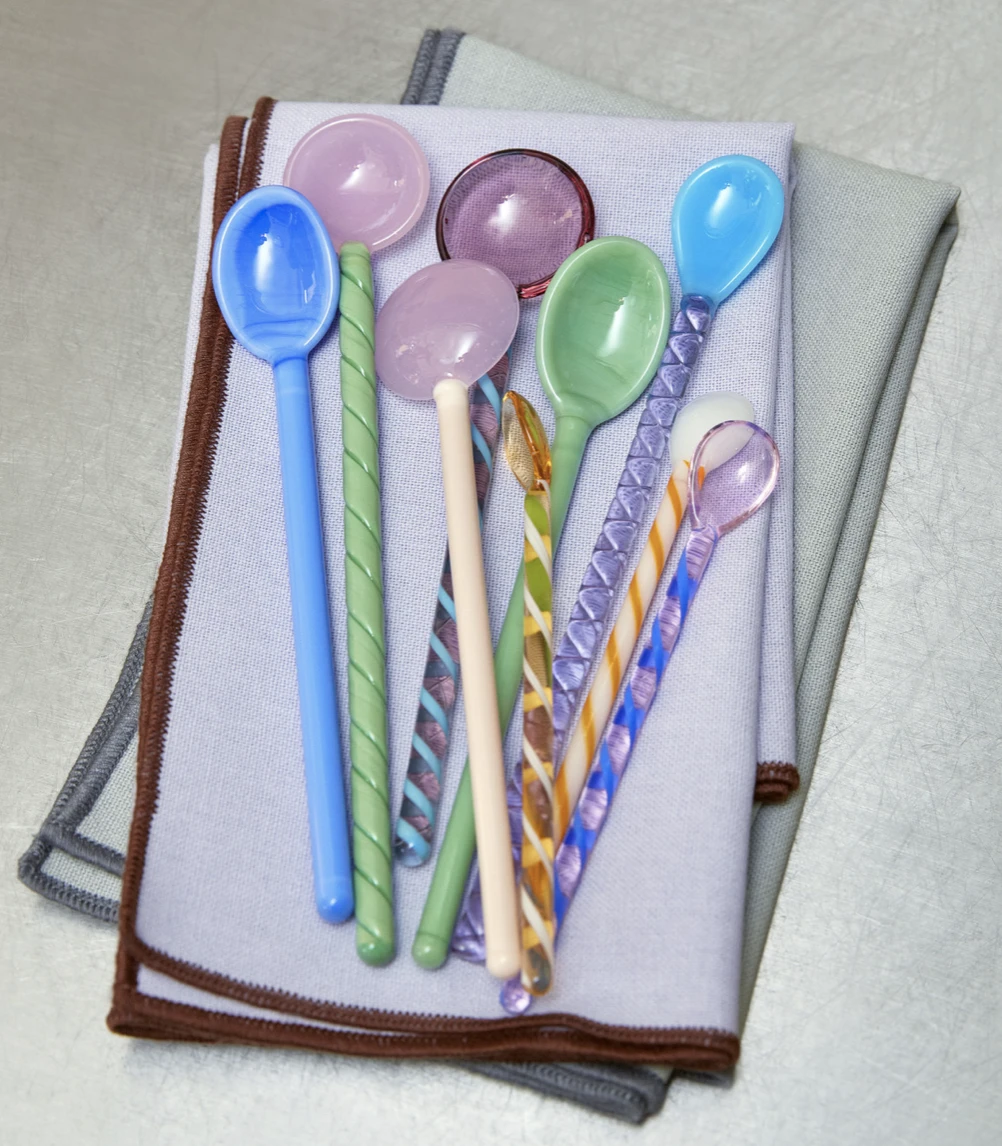 HAY Set of 2 Glass Spoons Twist Turquoise Pink 7 HAY Set of 2 Glass Spoons Twist Turquoise Pink
